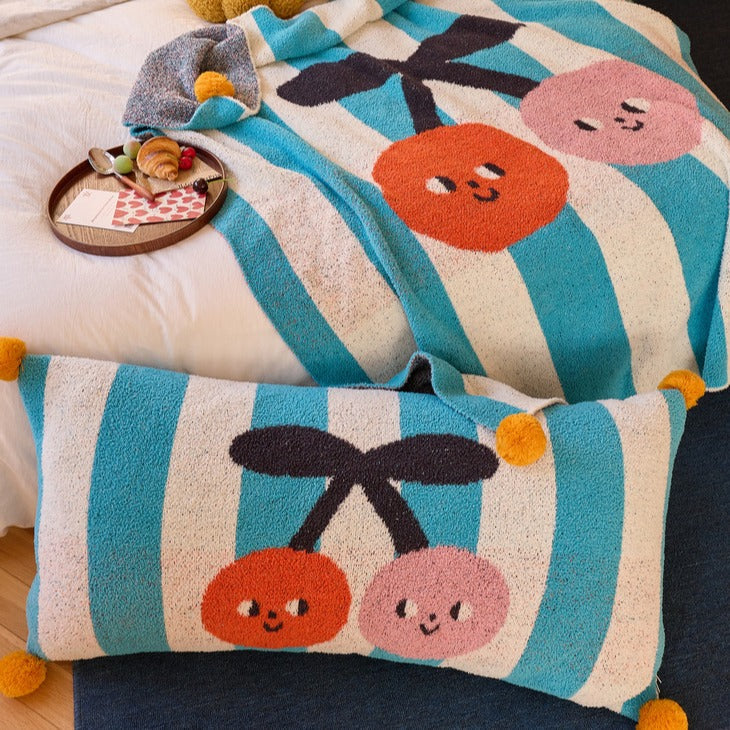 Big Eyes Striped Blanket