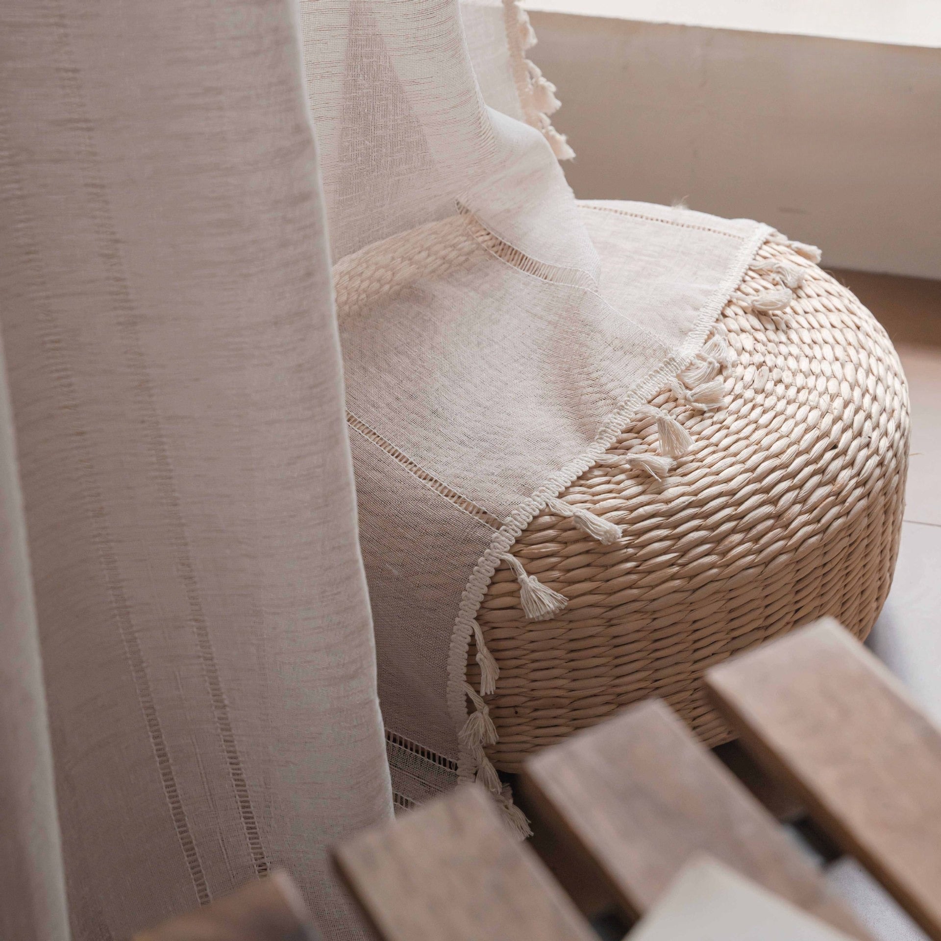 Soft Light Curtain