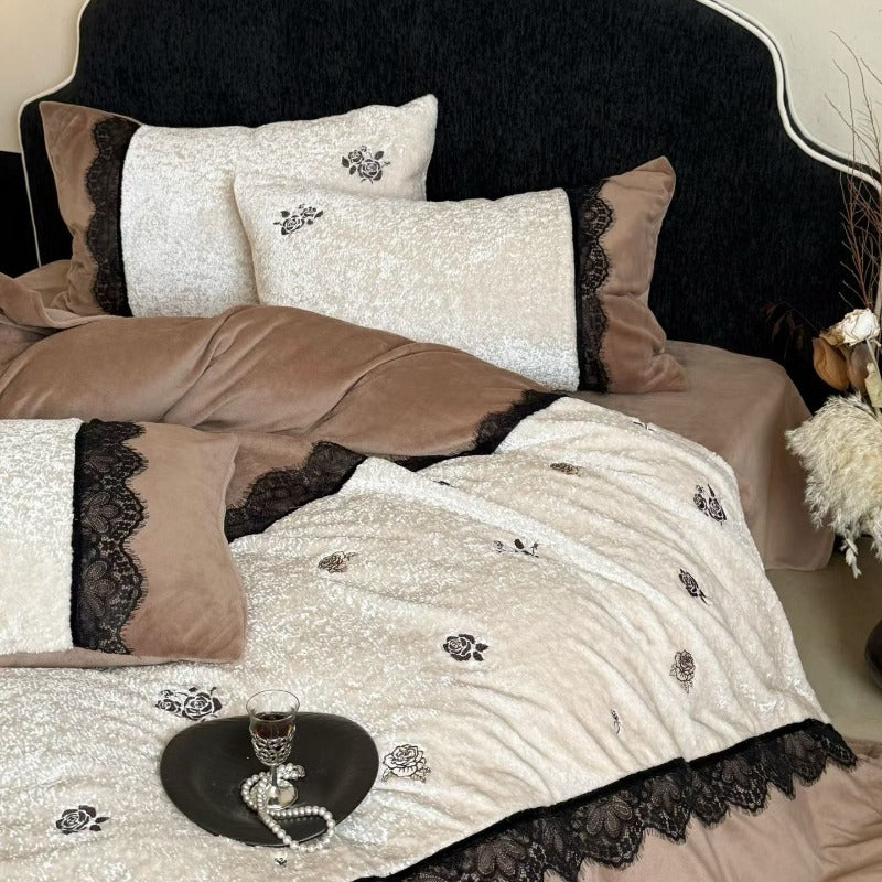 Midnight Rose Bedding Set