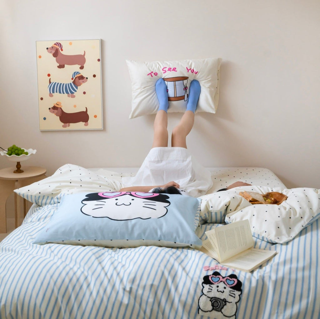 Kitty Cuddle Bedding Set