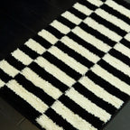 Vintage Checker Fluffy Rug