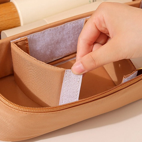 Travel Glow Makeup Bag