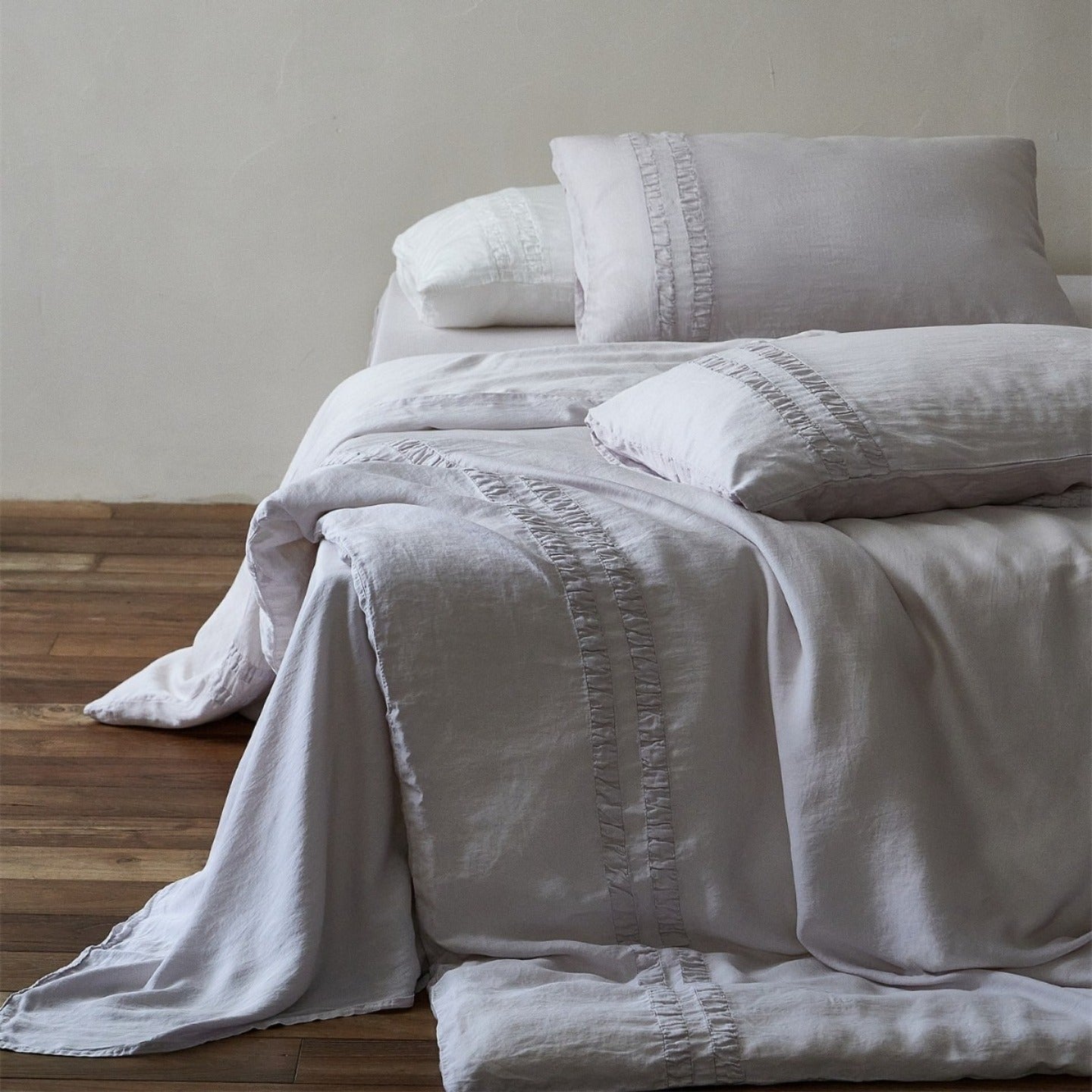 Cottage Ruched Bedding Set