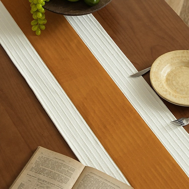 Ribbed Cotton Tassel Runner