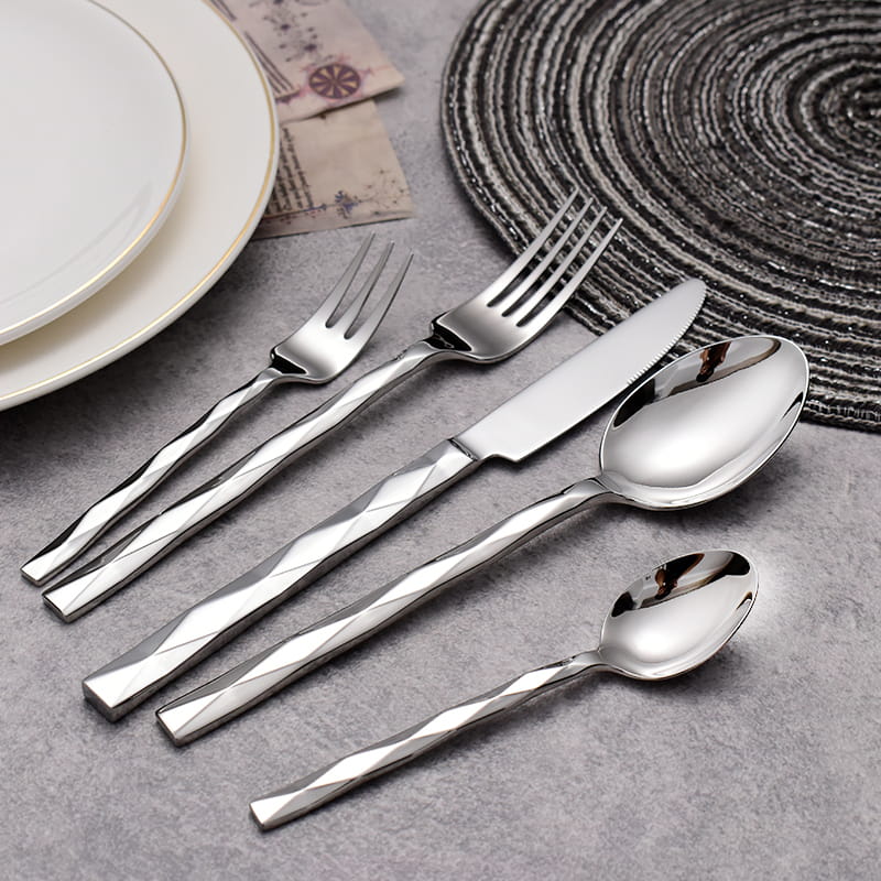 Svelte Silver Faceted Luxury Stainless Steel Cutlery Set