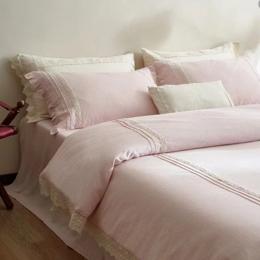 Dreamy Lace Trim Bedding Set