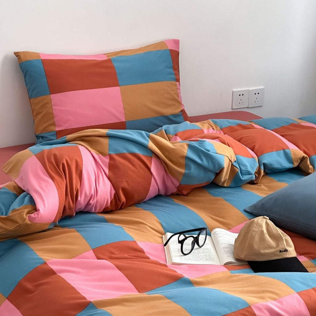 Funky Checkered Bedding Set