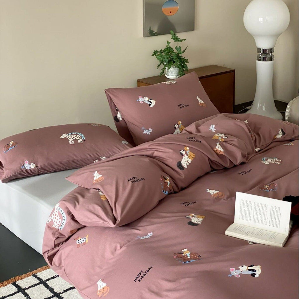 Happy Zoo Crew Bedding Set