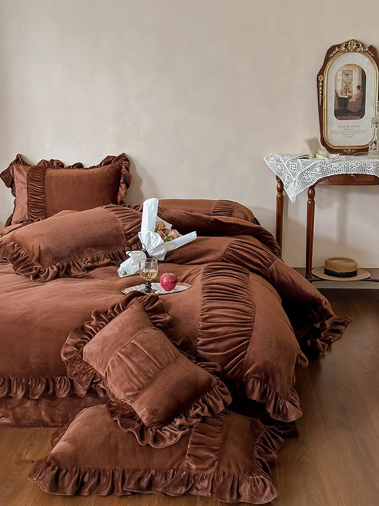 Chateau Ruffle Velvet Bedding Set