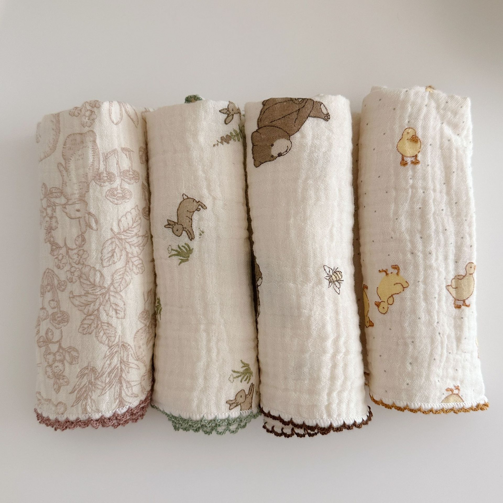 Bunny Wonderland Towel Set