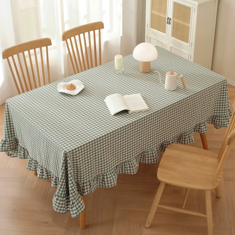 Dreamy Gingham Frill Tablecloth