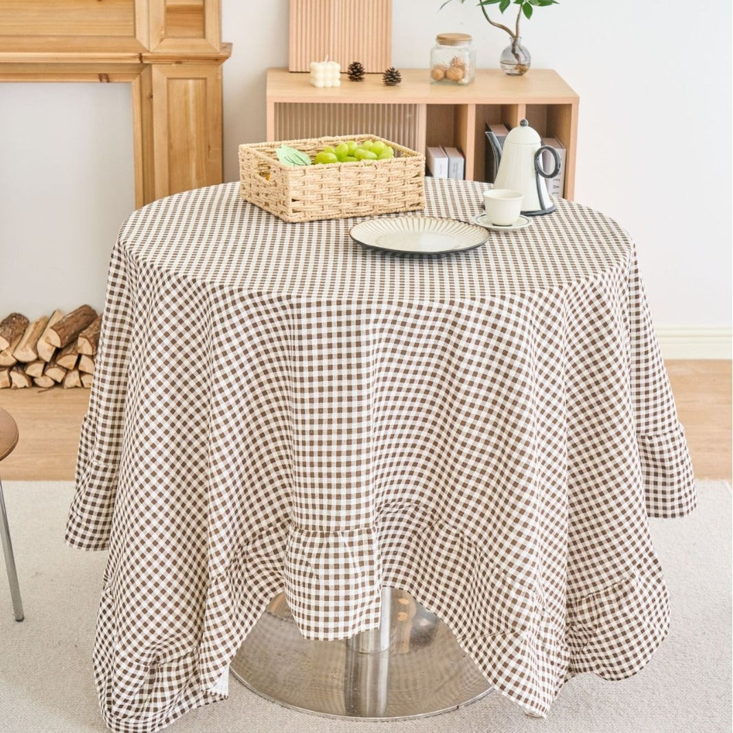 Picnic Party Ruffle Tablecloth
