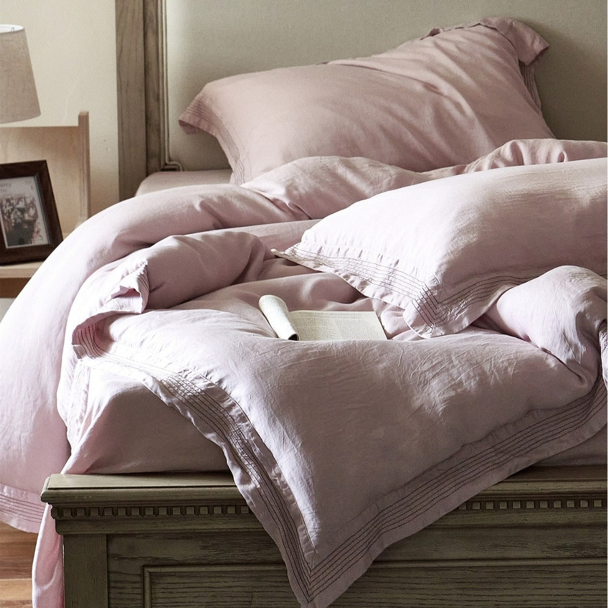Dreamline Stitch Lyocell Bedding Set
