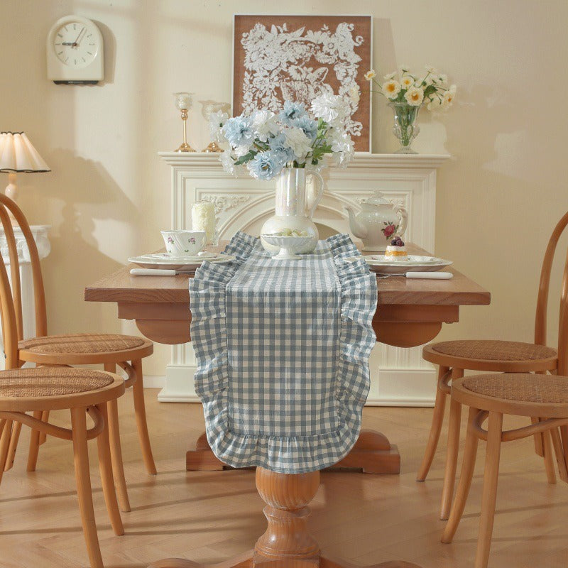 Picnic Party Ruffle Table Runner
