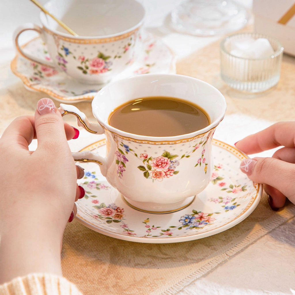 Chateau Bloom Teacup Set