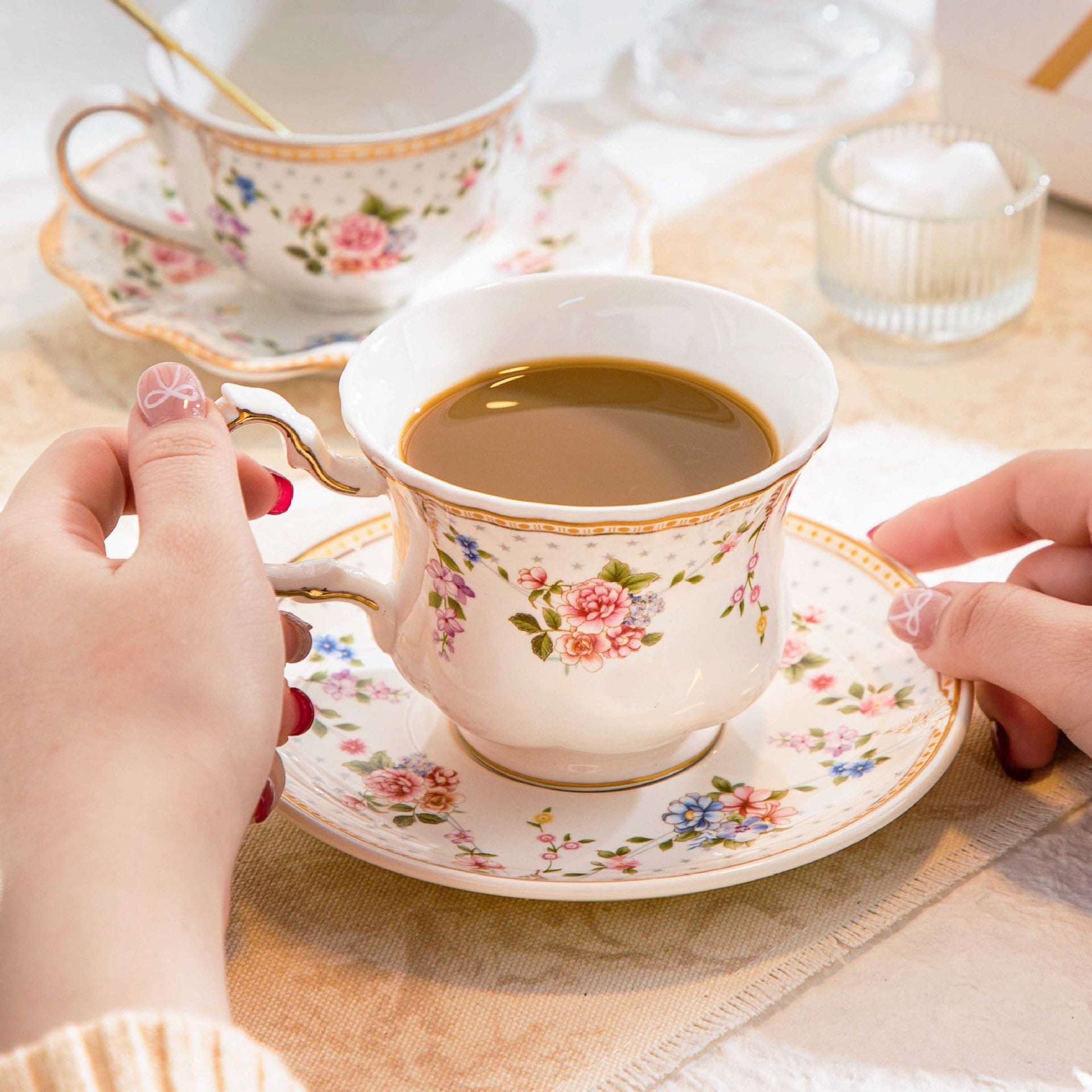 Chateau Bloom Teacup Set
