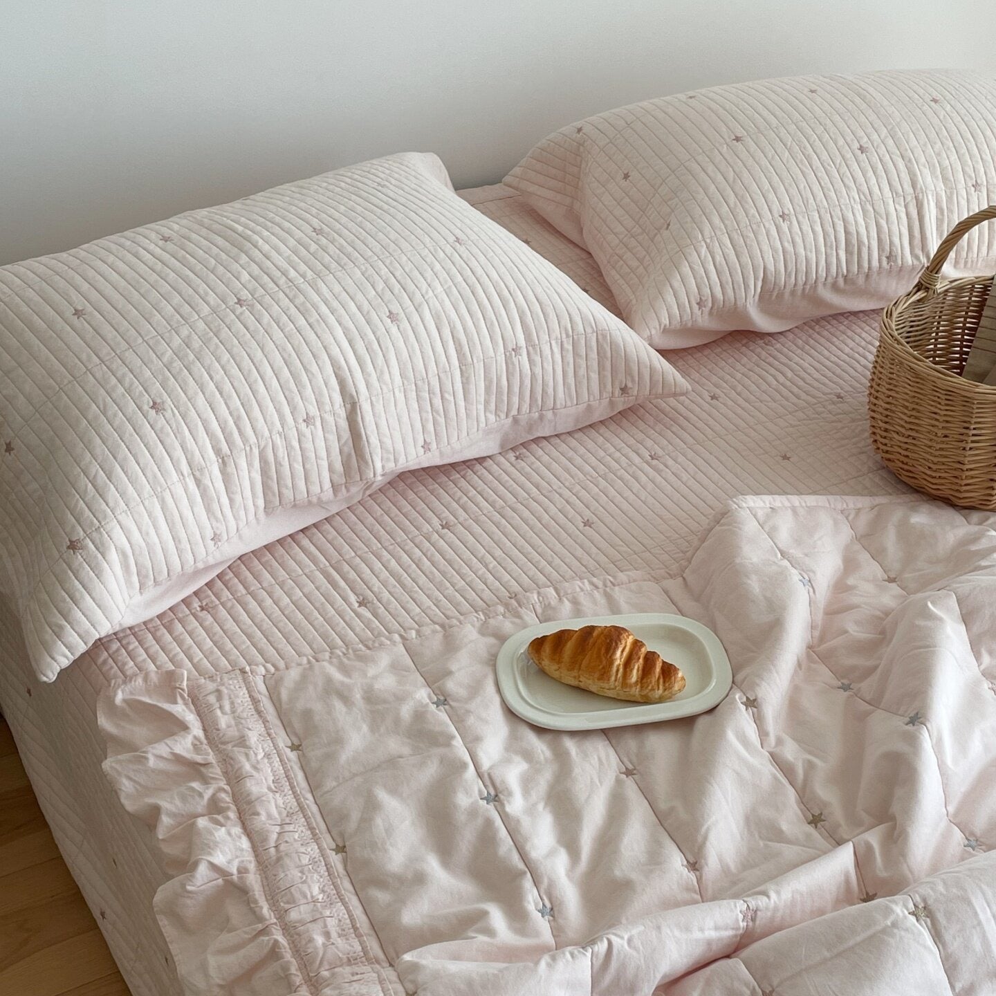 Twinkle Star Summer Quilted Blanket