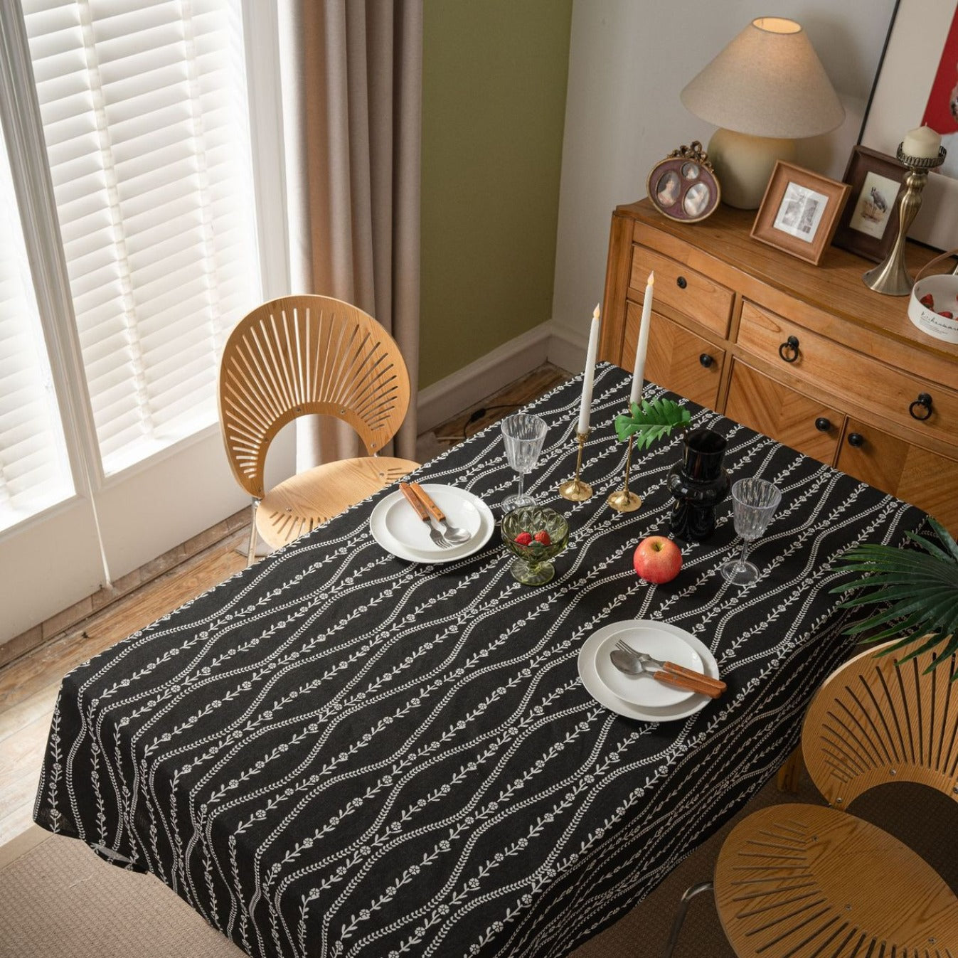 Vine Wave Tablecloth