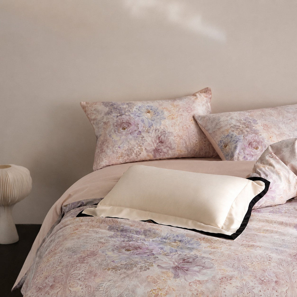 Evelisse Floral Egyptian Cotton Bedding Set