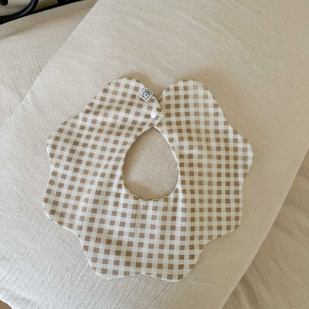 Country Petal Bib Set