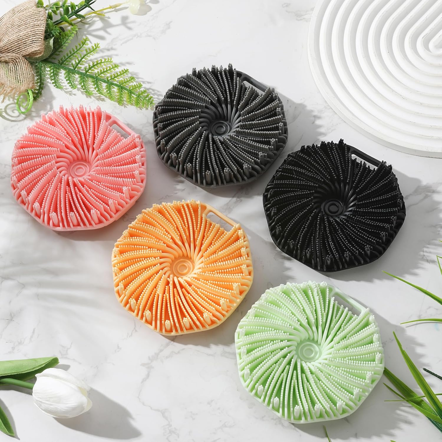 Silicone bath brush