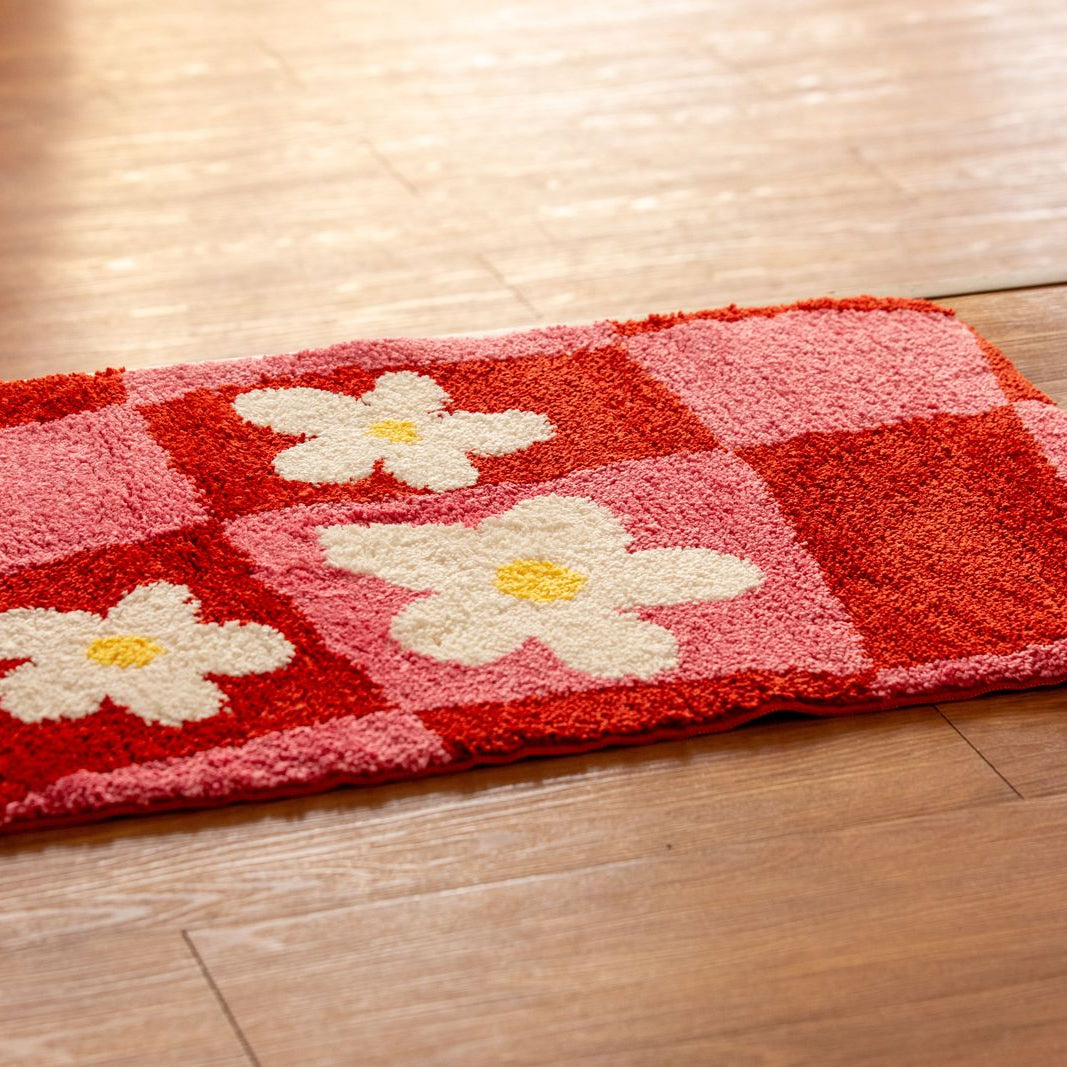 Checkerboard Daisy Bath Mat