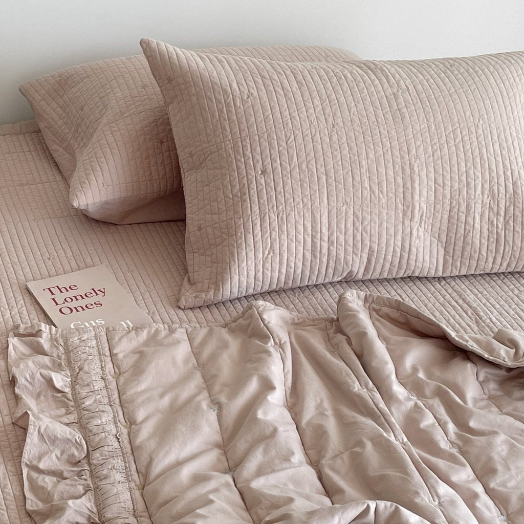 Twinkle Star Summer Quilted Blanket