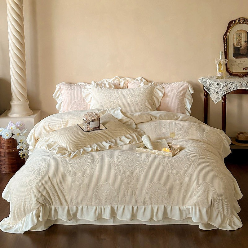 Warm French Ruffle Bedding Set