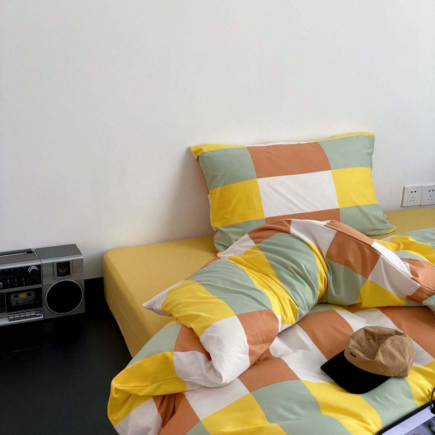 Funky Checkered Bedding Set