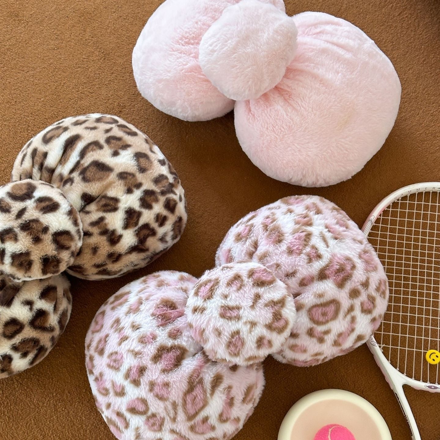 Fuzzy Bow Cushion