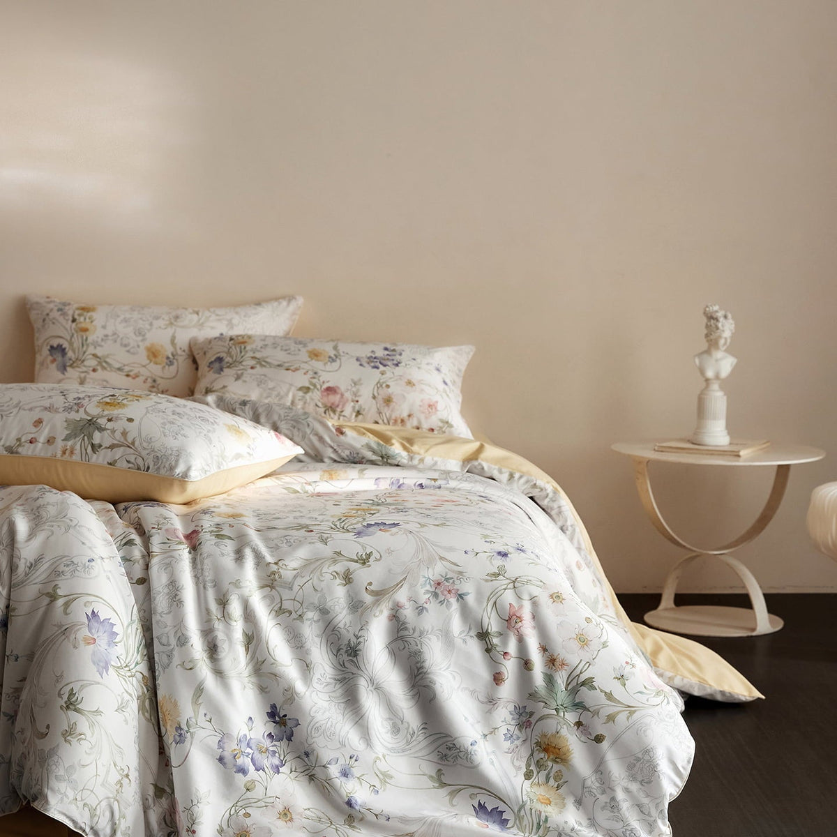 Oriana Floral Egyptian Cotton Bedding Set
