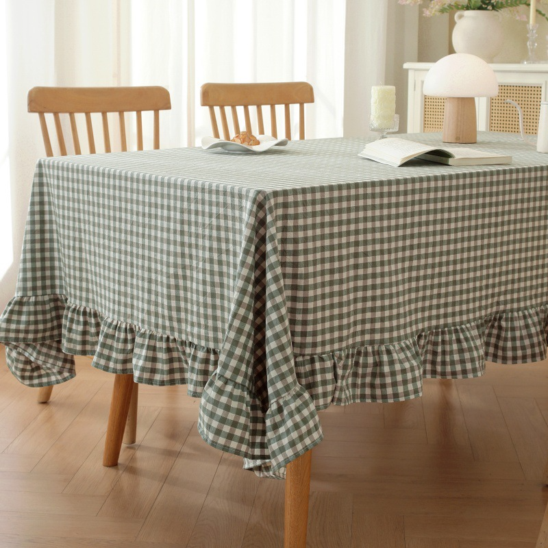 Dreamy Gingham Frill Tablecloth