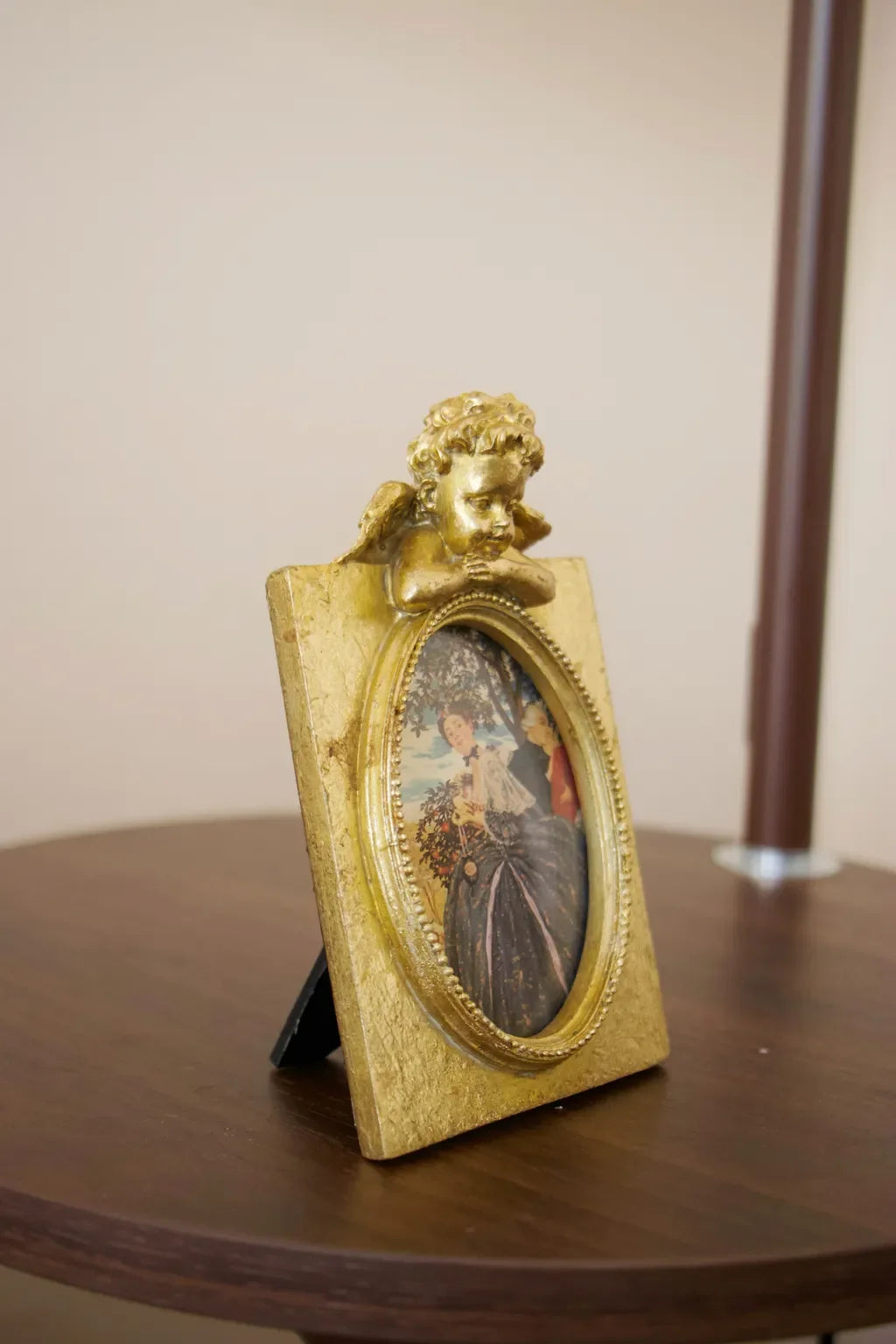 Cherub Top Mini Frame