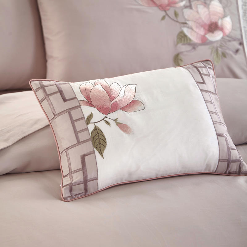 Magnela Oriental Embroidery Egyptian Cotton Bedding Set