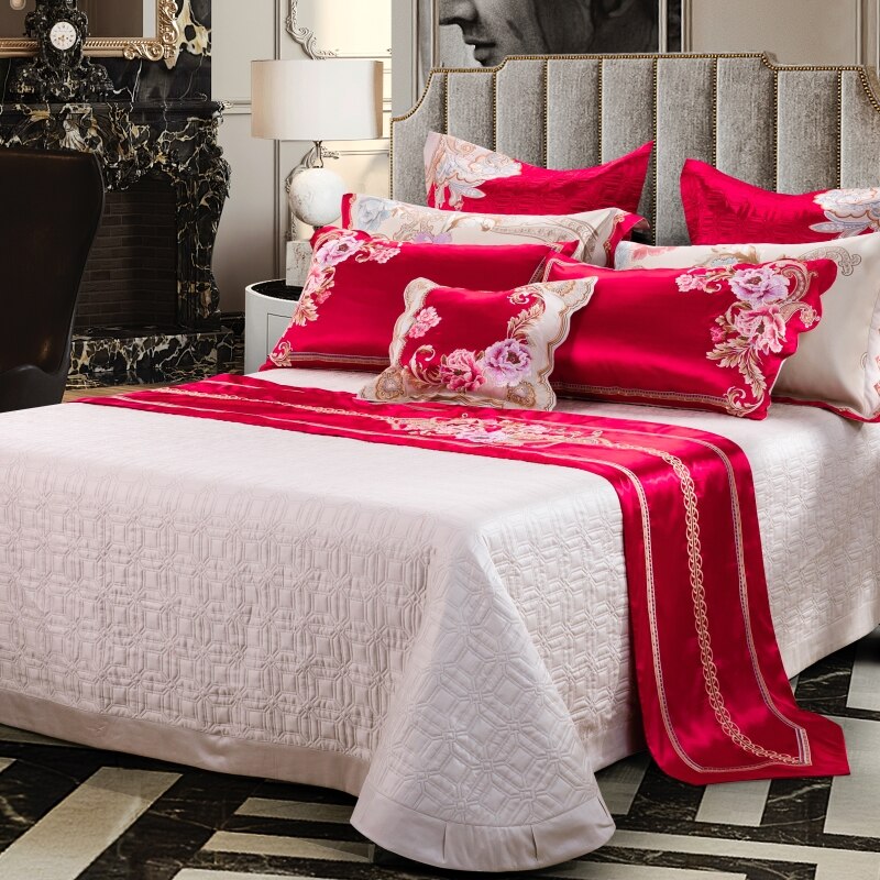 Tulipia Royal Paisley Floral Jacquard Egyptian Cotton Satin Bedding Set