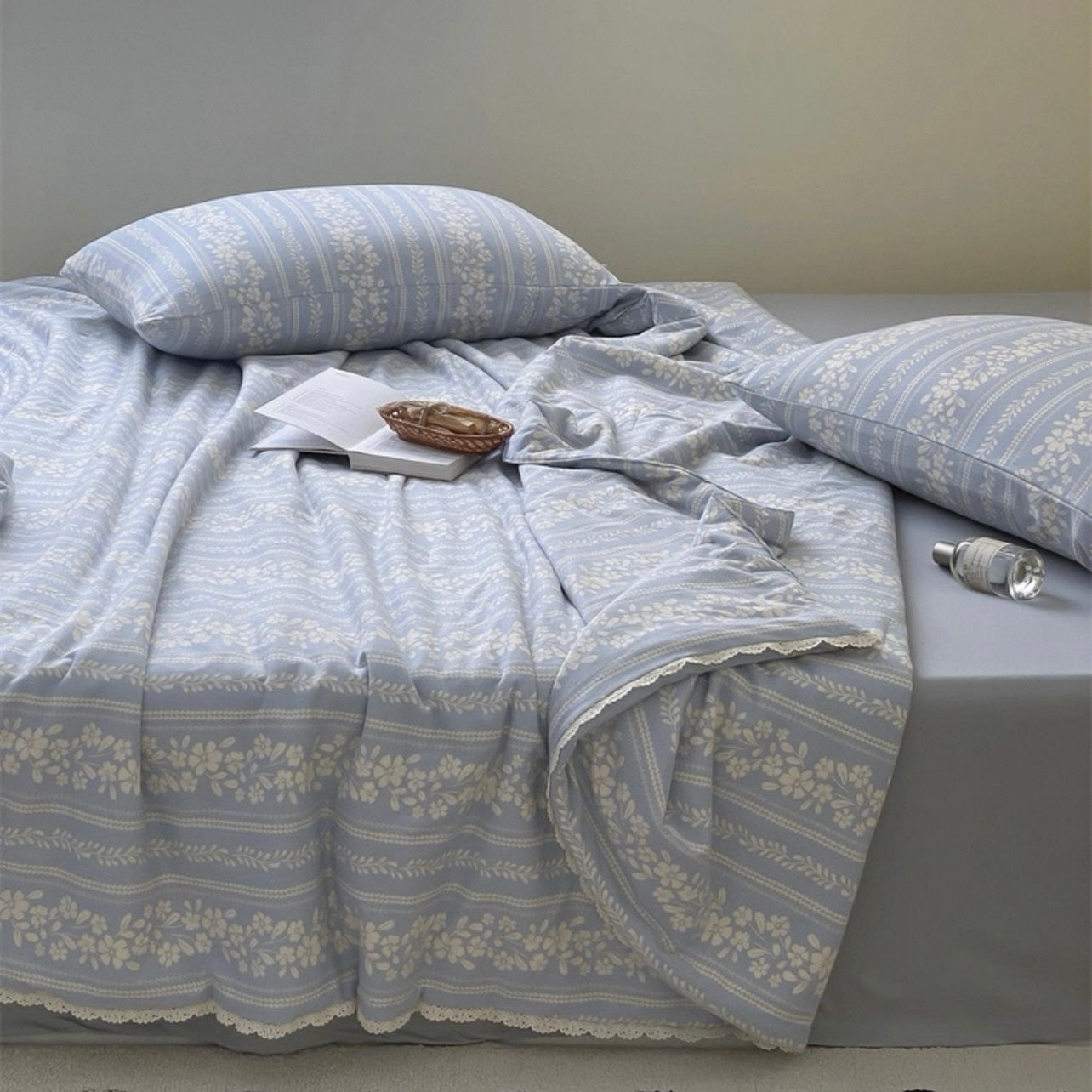 Forget-Me-Not Summer Quilted Blanket