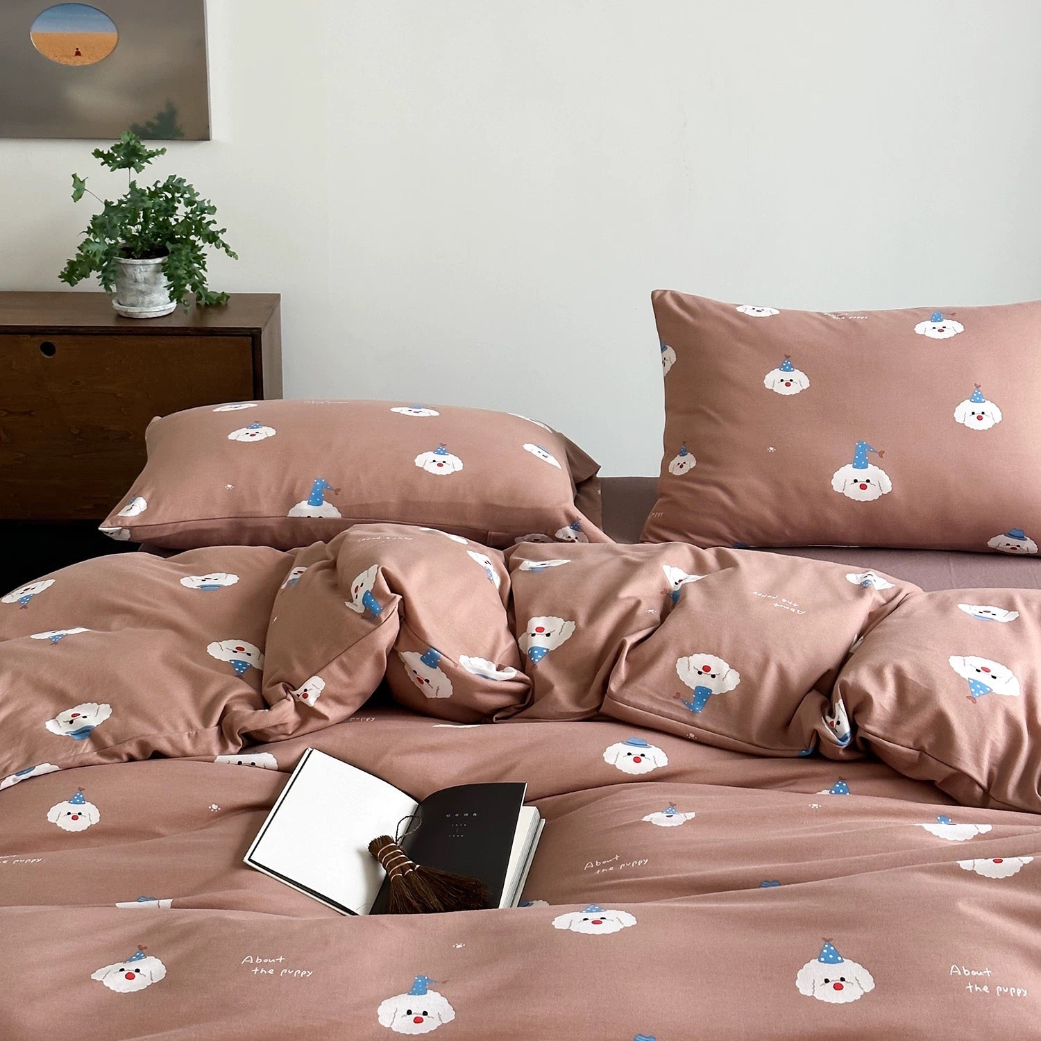 Sleepy Party Pup Bedding Set