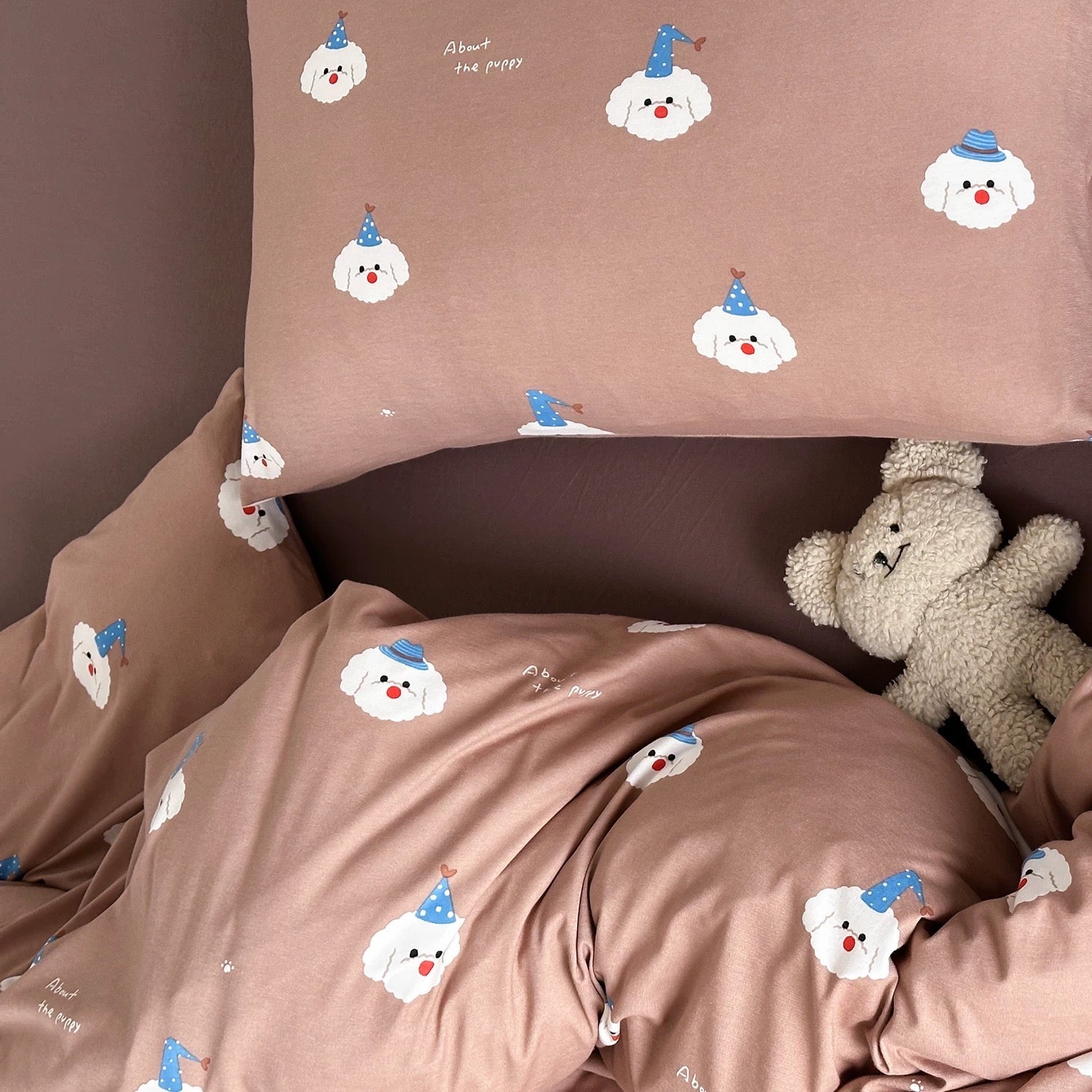 Sleepy Party Pup Bedding Set