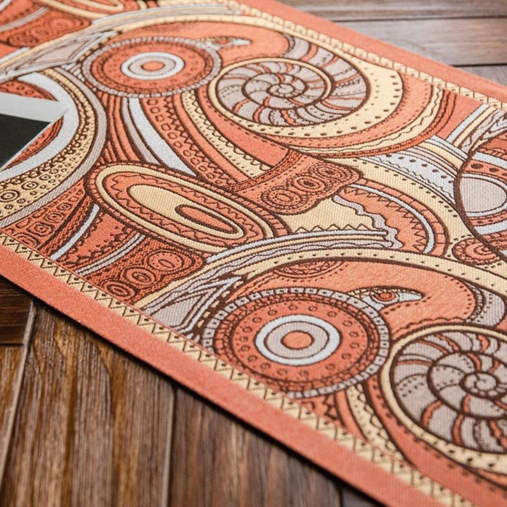 Heritage Shell Table Runner