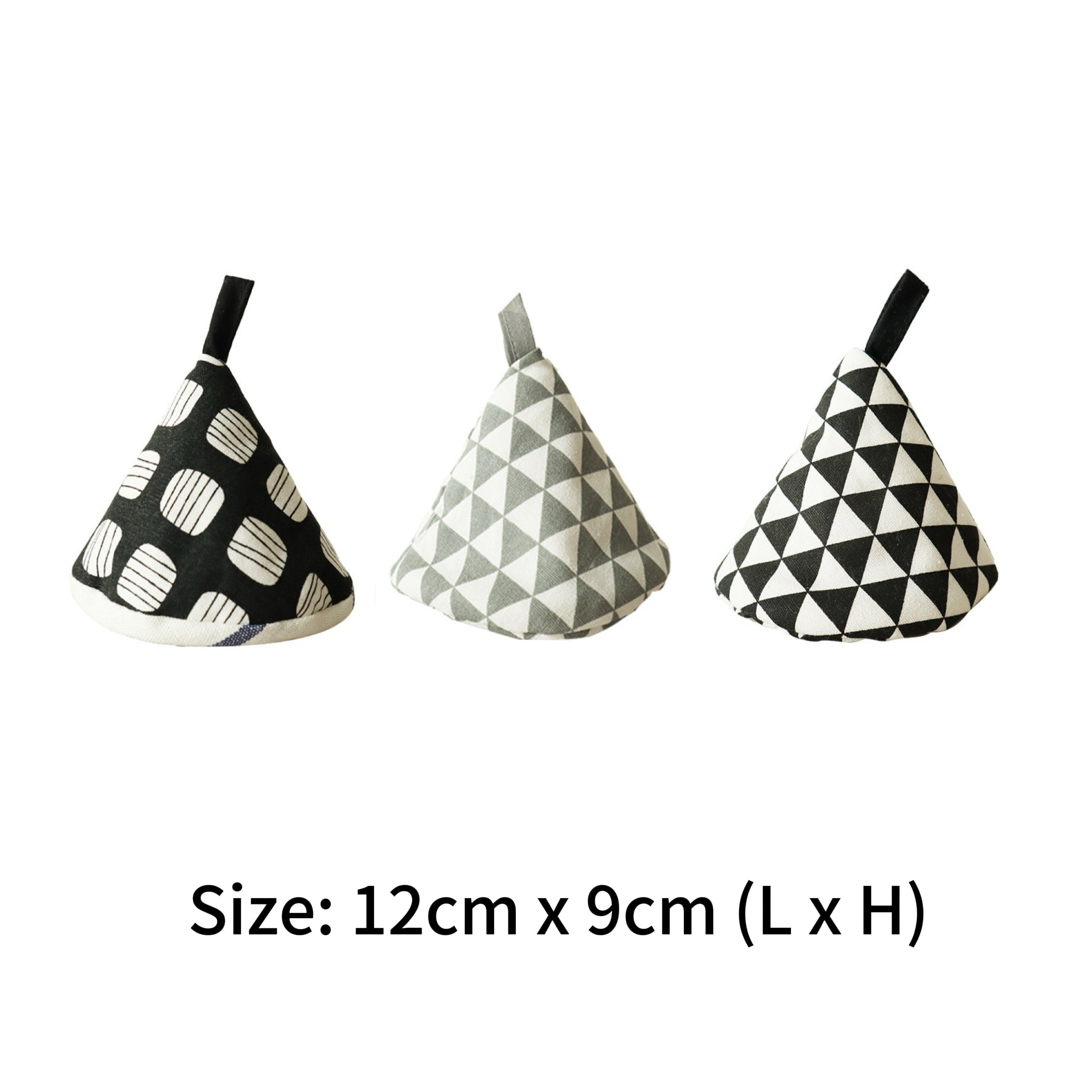 Grandma's Kitchen Triangle Pot Holder Set