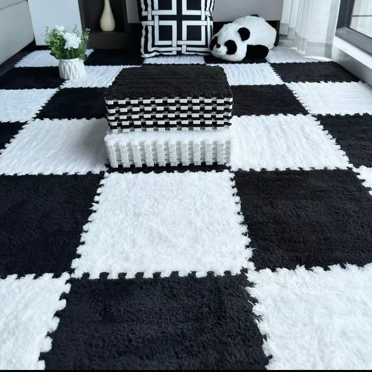 Winter Puzzle Tile Set - Classic Checkerboard