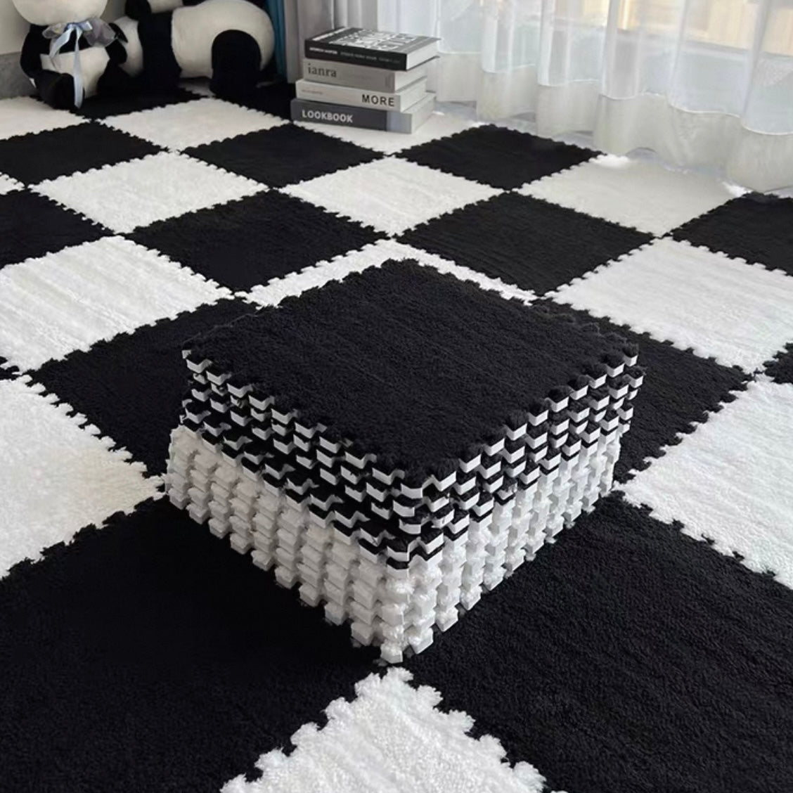 Winter Puzzle Tile Set - Classic Checkerboard
