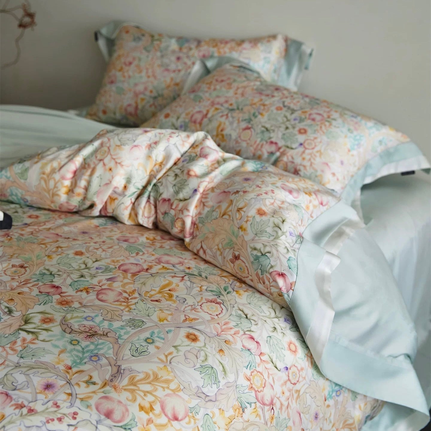 Morris Spring Lyocell Bedding Set