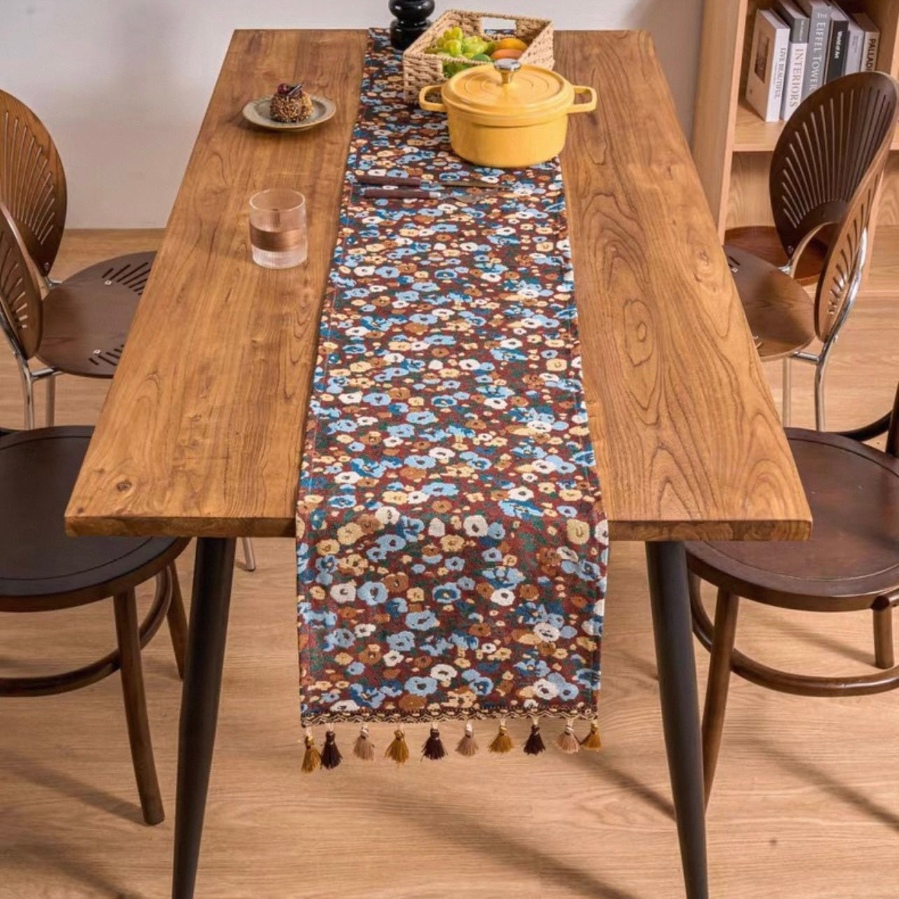 Retro Fall Floral Table Runner