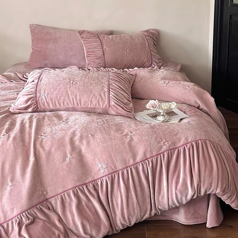Floral Ruched Bedding Set