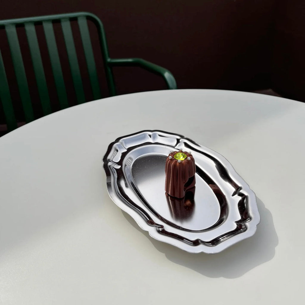 Royal Garland Metal Plate