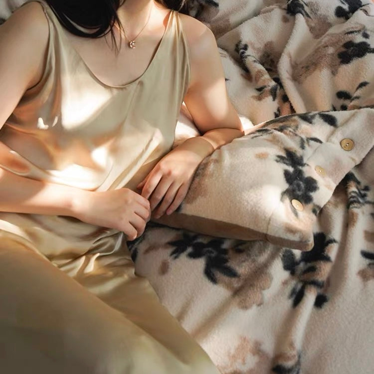 Shadow Bloom Bedding Set