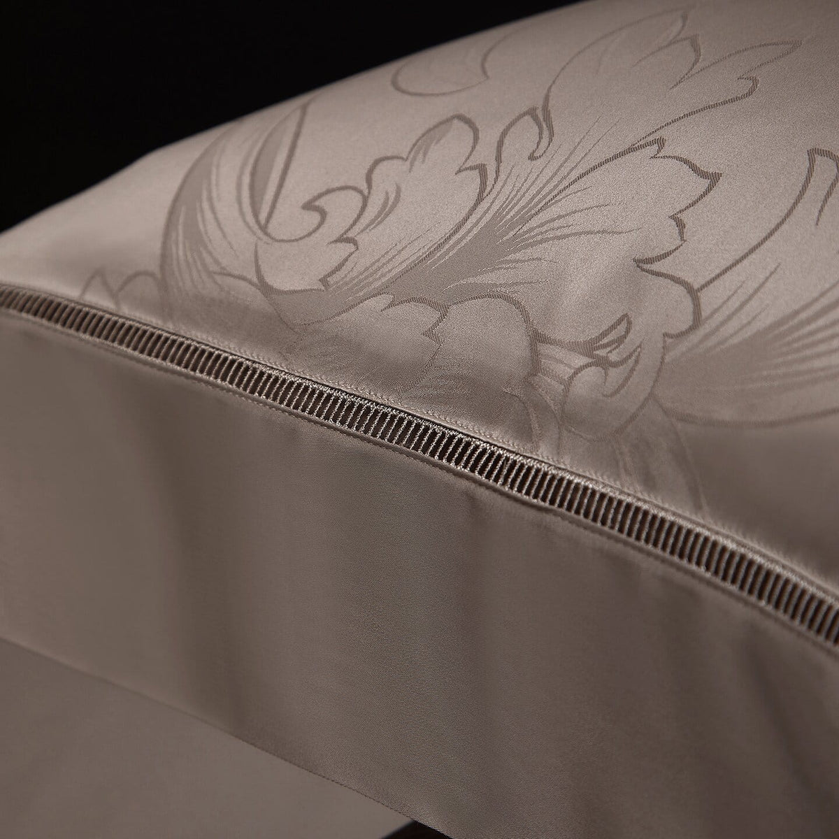 Bellarose Hemstitch Jacquard Egyptian Cotton Bedding Set