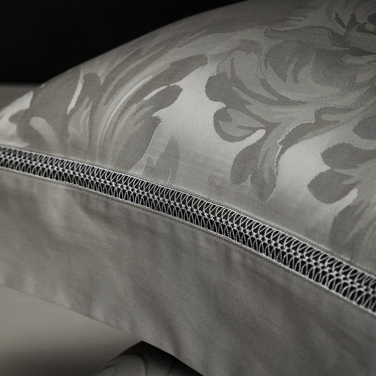 Montclair Hemstitch Jacquard Egyptian Cotton Bedding Set
