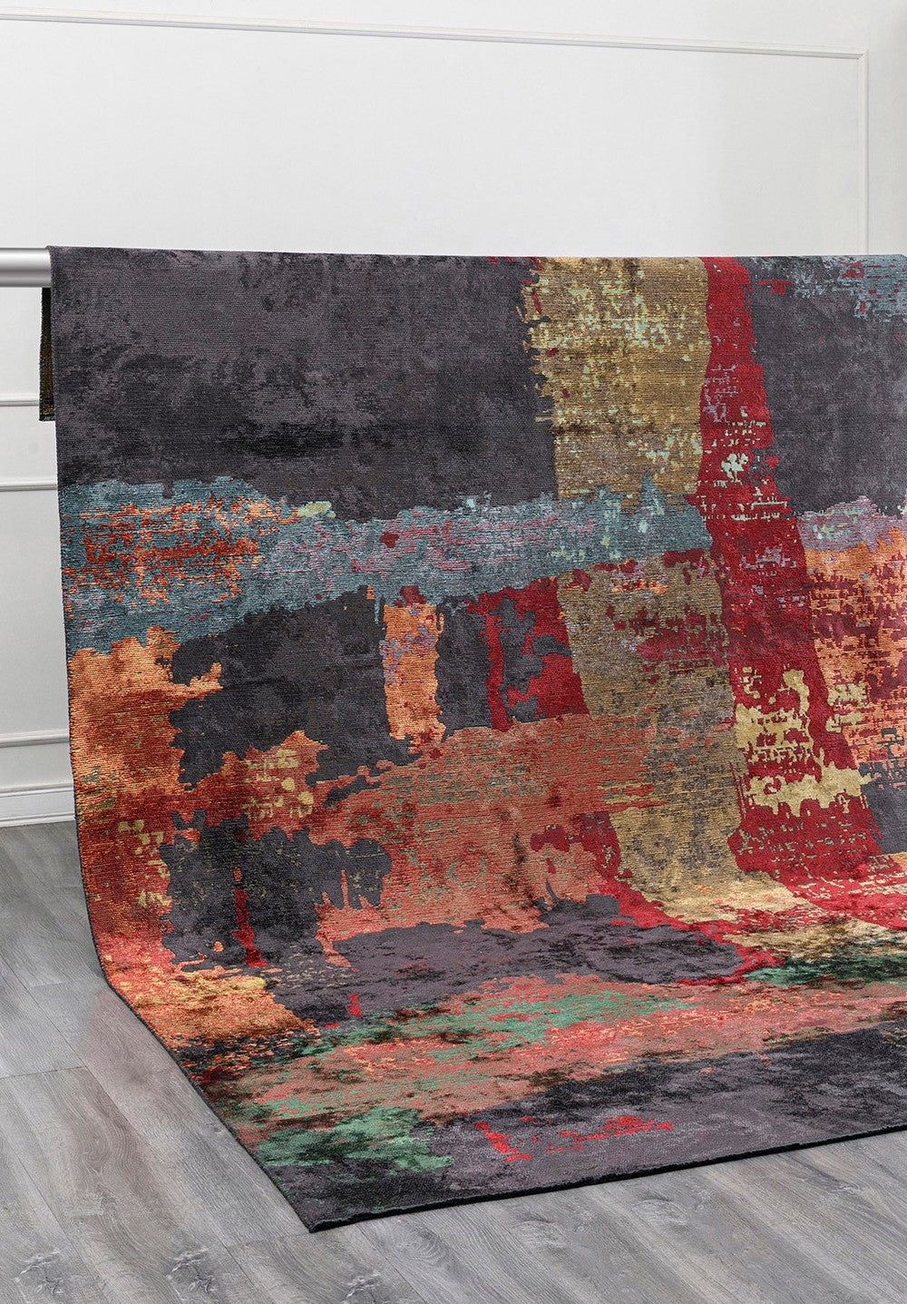 Lush Red - Charcoal Rug